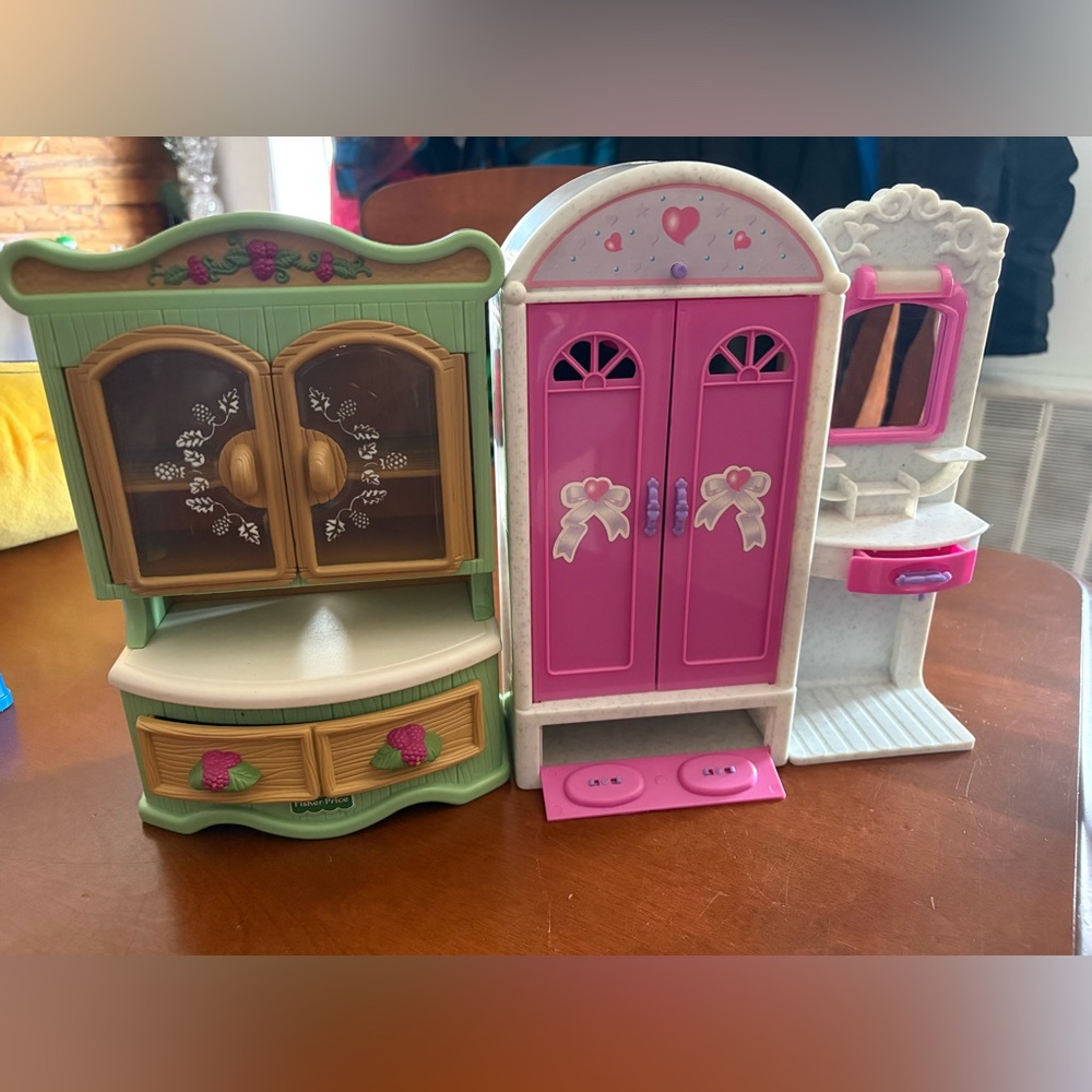 Amazon Pink and Green Doll Furniture Set